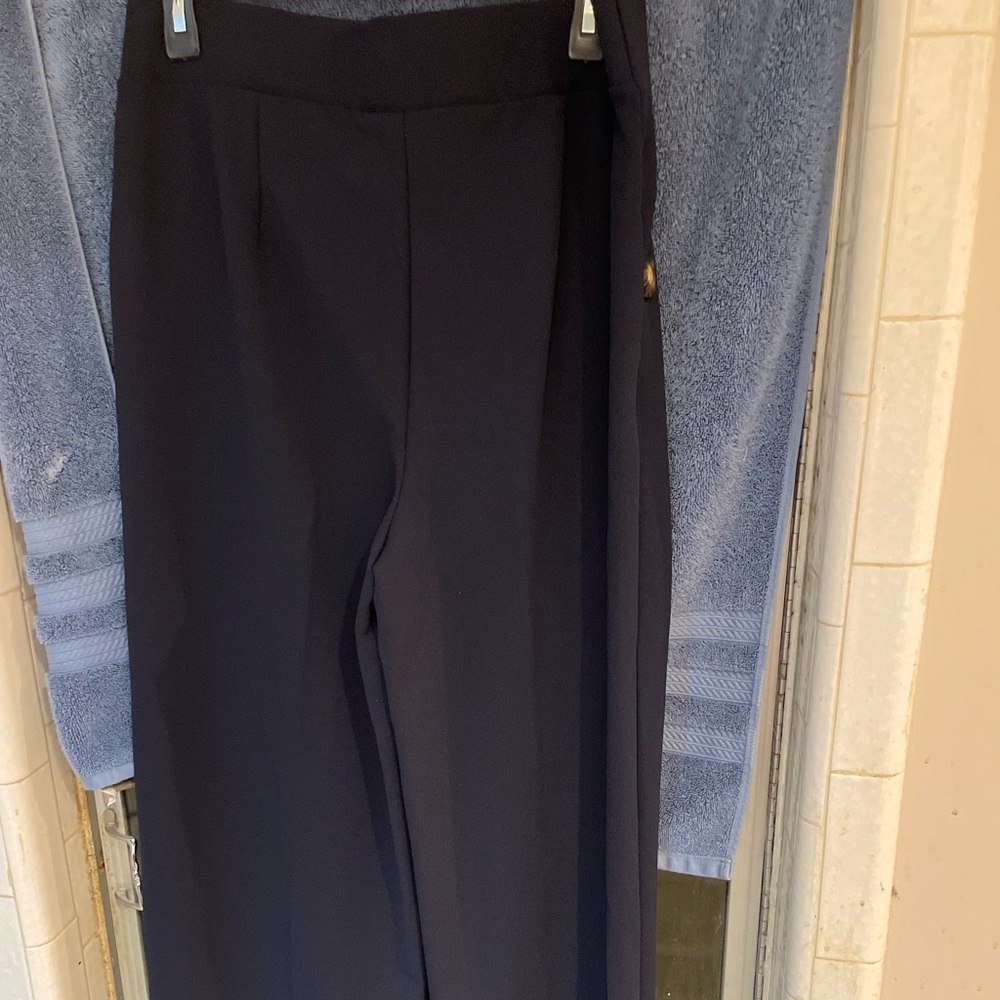 Pants - Picture 2 of 3